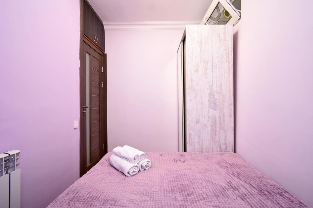 Positive Apartment In Center Of Yerevan City Екстер'єр фото